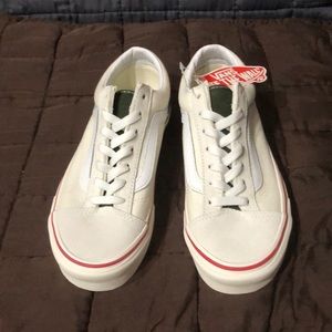New Authentic Vans Women’s Shoes